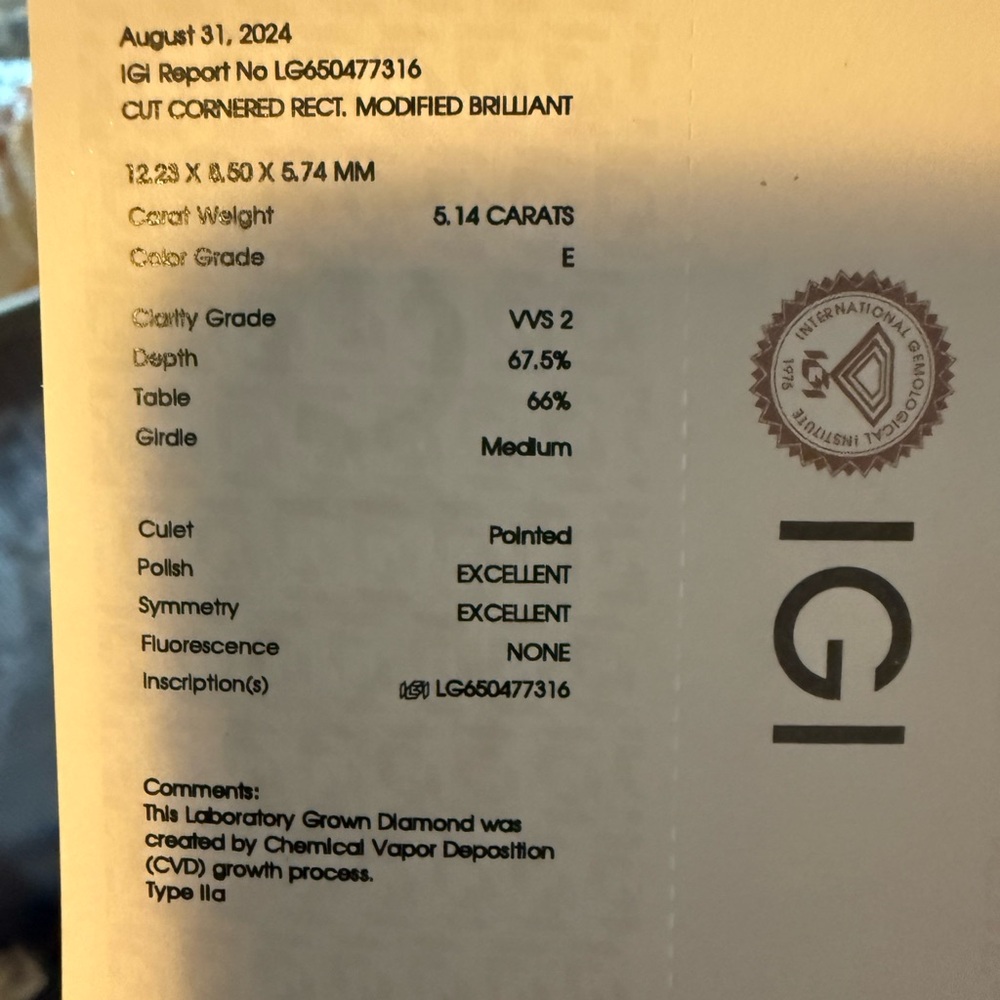 ✨ 5.14ct Radiant Lab Diamond ✨ (IGI certified) - Picture 4 of 6